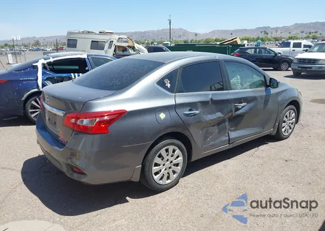 2017 Nissan Sentra S z USA, uszkodzony, nr VIN 3N1AB7AP1HY410085